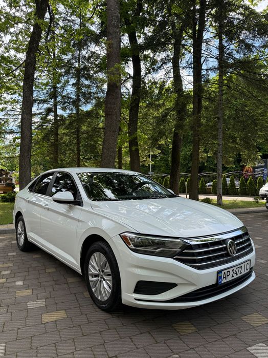 Продаю VW Jetta 2019