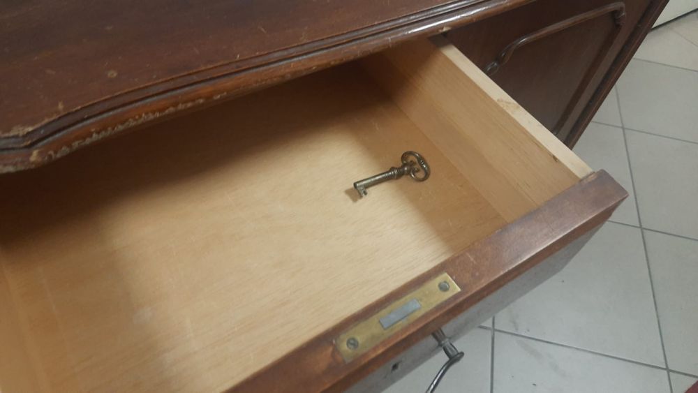 Komodka ludwik pod RTV sprzeda