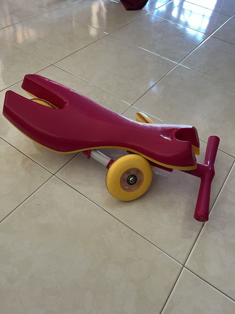 Tricilo equilibrio dobrável
