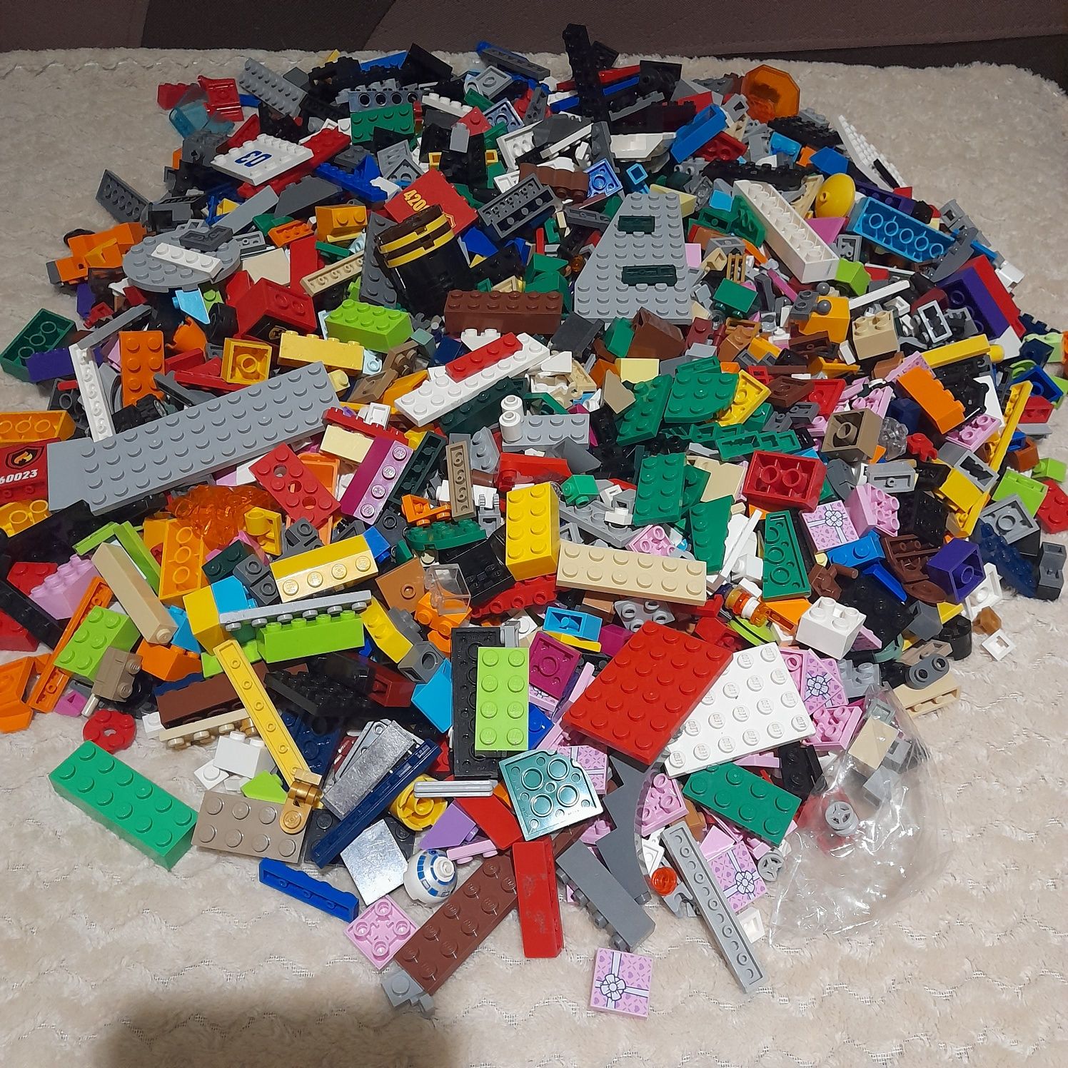 Lego на вагу, оригінал, 1 кг - 550 грн. Всього 4,7 кг. (2585 грн)