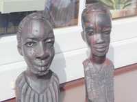 Hebanowe drewno - dwie figurki popiersia  z Mozambiku piękne