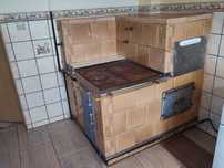 Kuchni kaflowa z piecem chlebowym