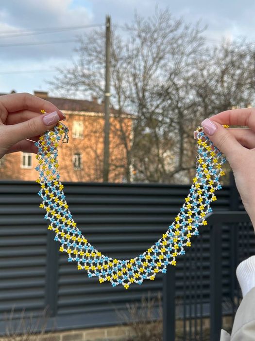 Кулон та інші прикраси