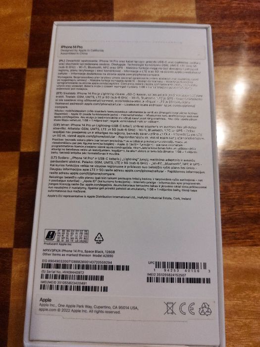 Iphone 14 pro 128GB, 11 etui. Stan bardzo dobry.