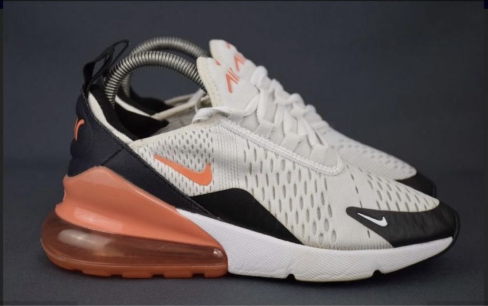 Продам Nike Air Max 270