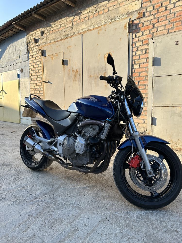 Honda hornet 600