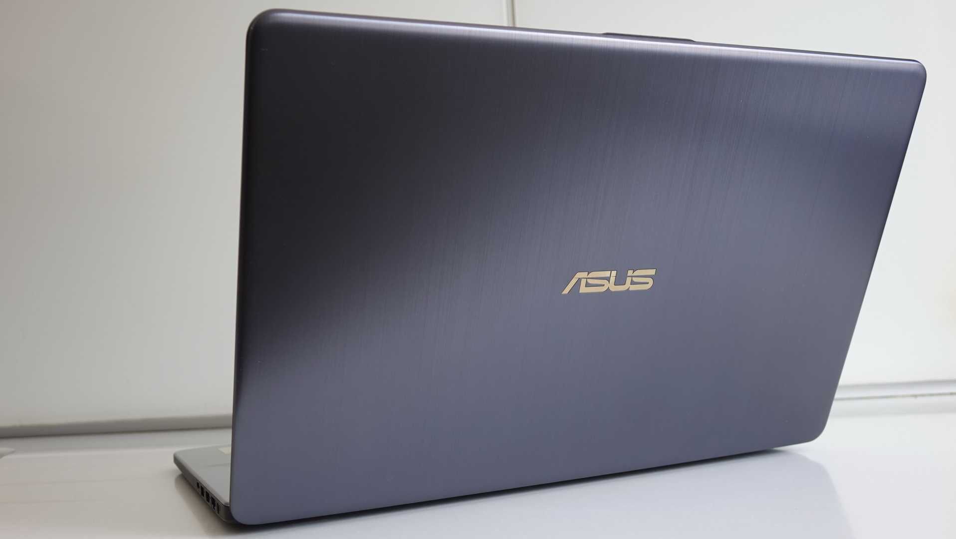 Asus VivoBook Pro 17 N705U i7 16 256 GeForce MX150 4GB НОВЫЙ АКБ и SSD