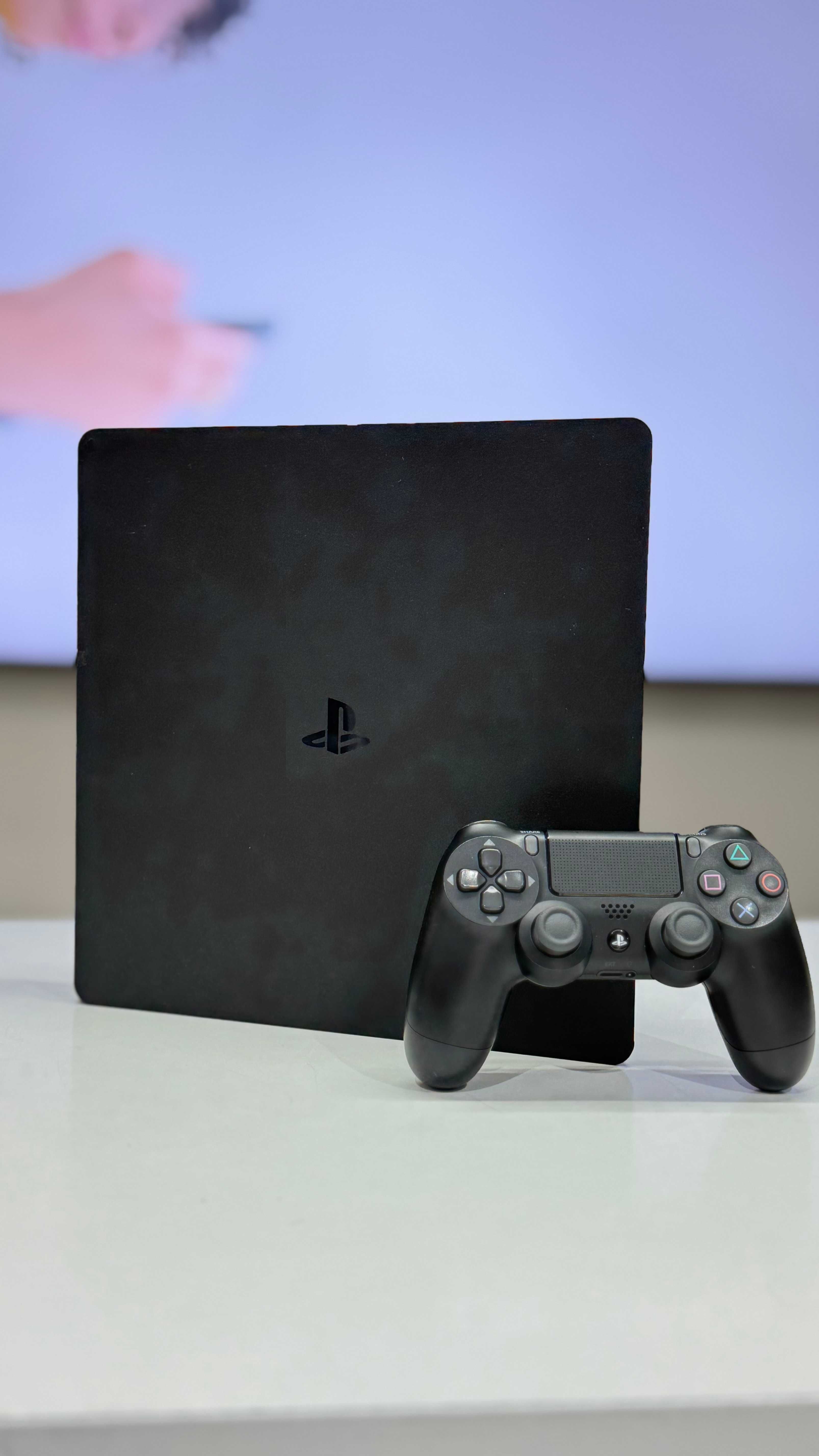 Playstation 4 Slim 1TB + 1 Comando - Loja Ovar