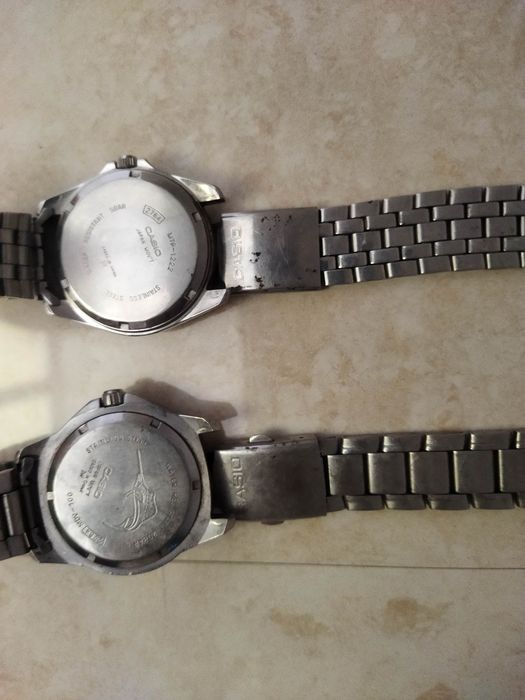 Relógios Casio com bracelete em inox