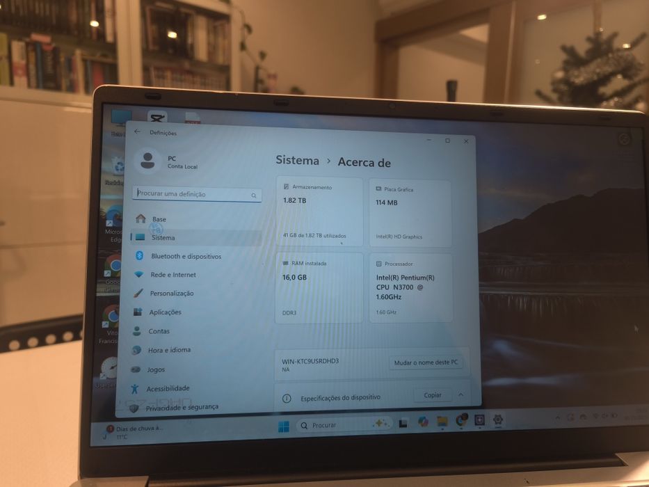 Portátil Novo c/ 2TB de Espaço e 16GB RAM - Ideal para Escola/Trabalho