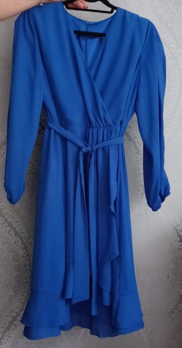 Śliczna niebieska chabrowa sukienka rozmiar 46 Terry wesele przyjecie