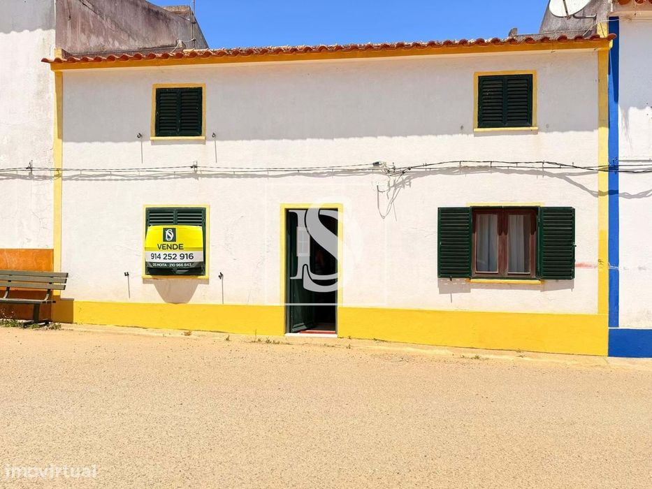 Moradia T3 Tipica Alentejana em Colos