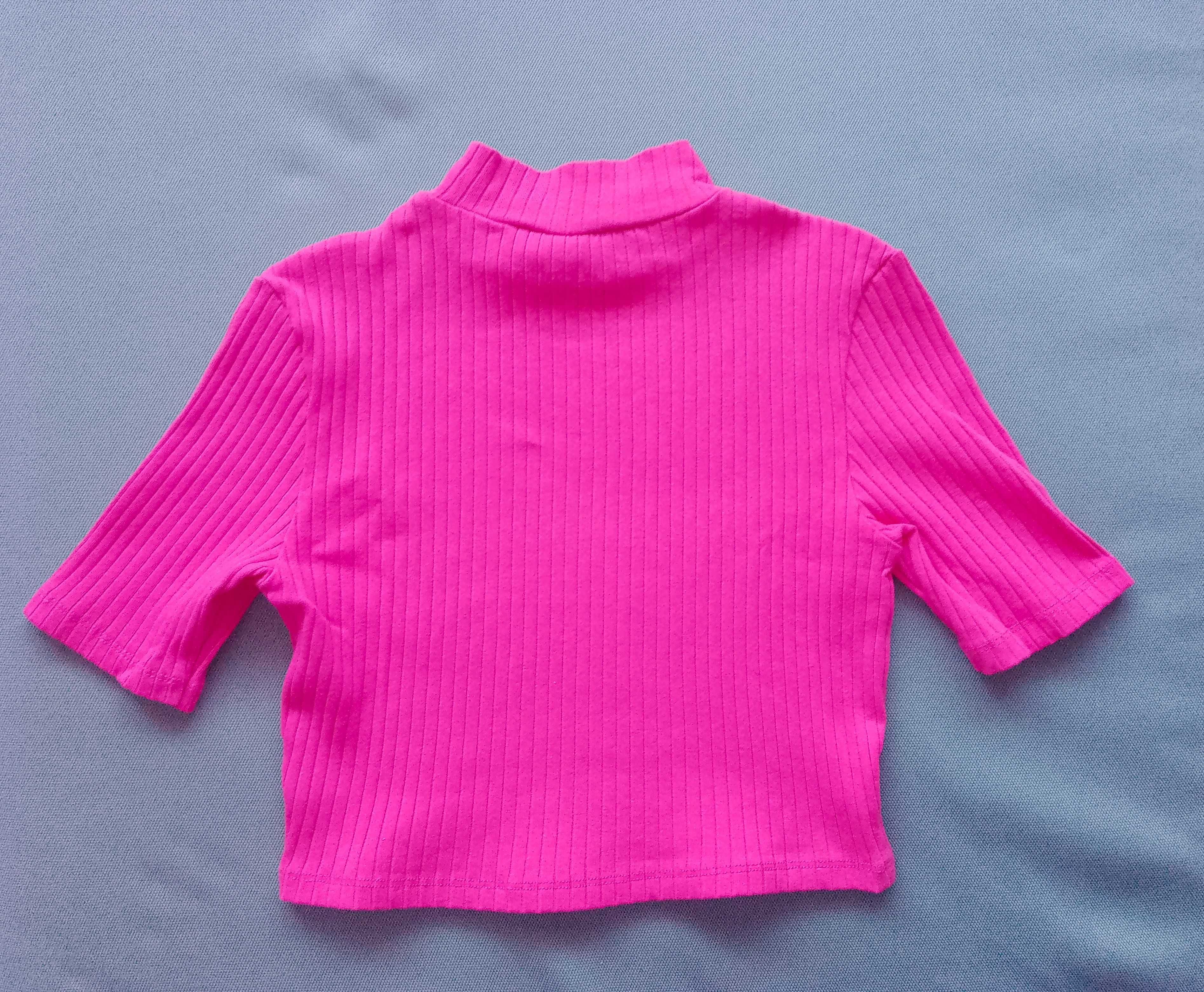 Różowy crop top Sinsay