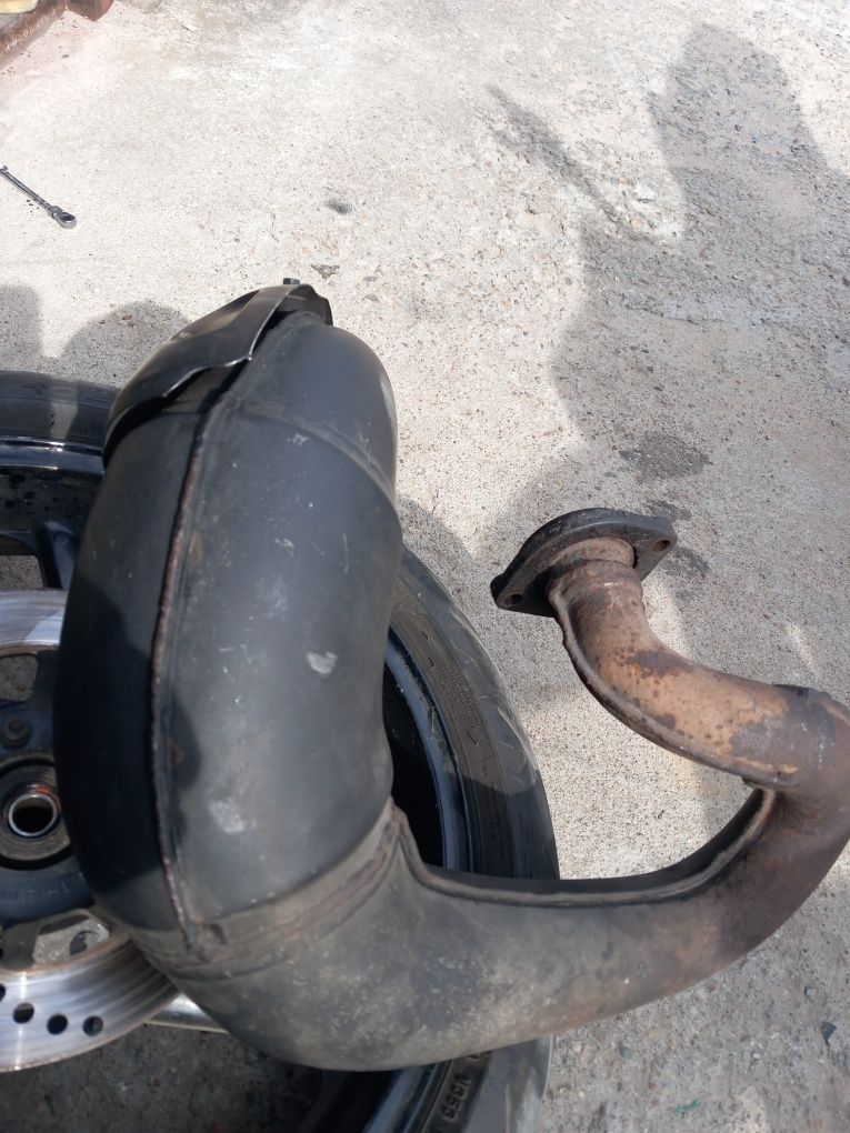 Honda crm 125  części dyfuzor nsr