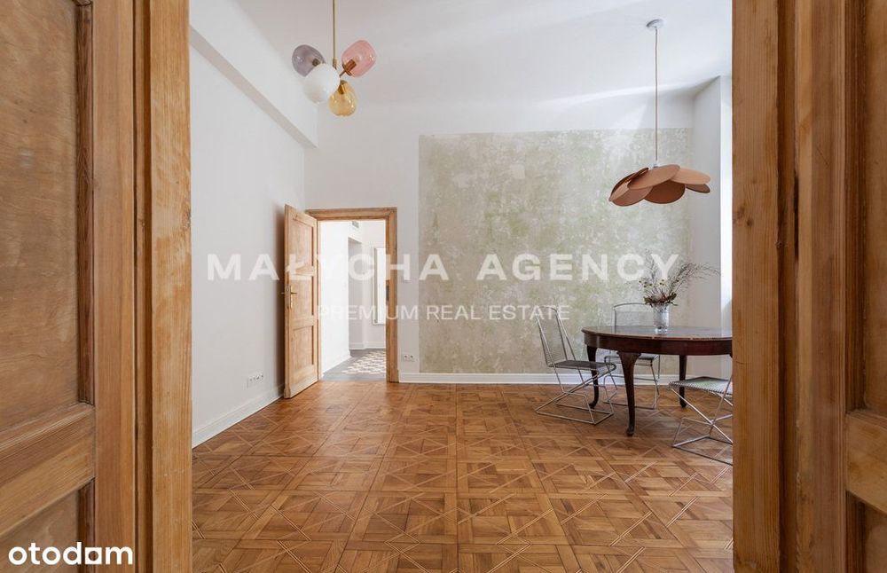 Klimatyczny lokal w przedwojennej kamienicy