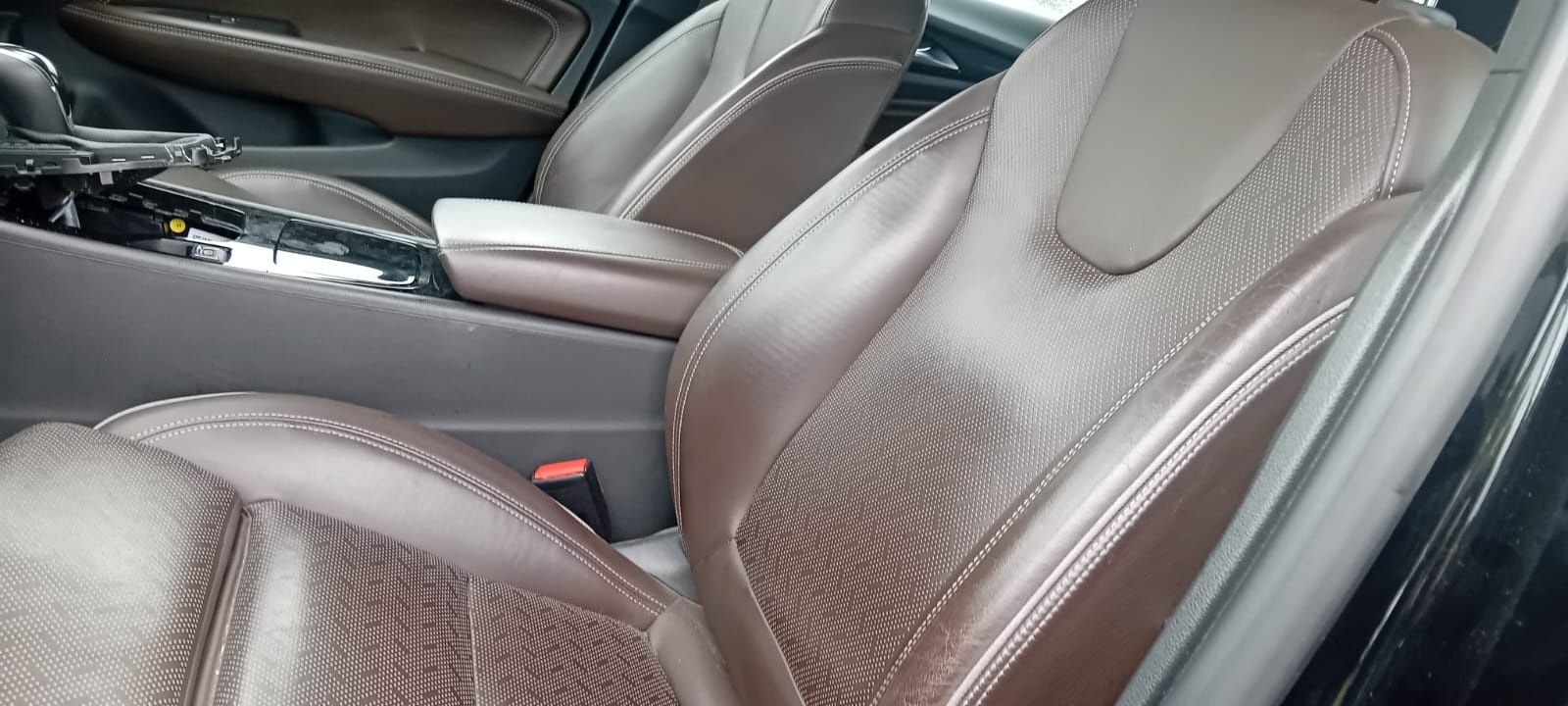 Opel insignia B błotnik drzwi klapa z22y d20dtr