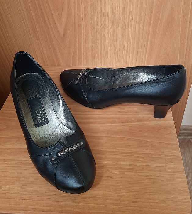 Туфлі жіночі шкіряні р.40