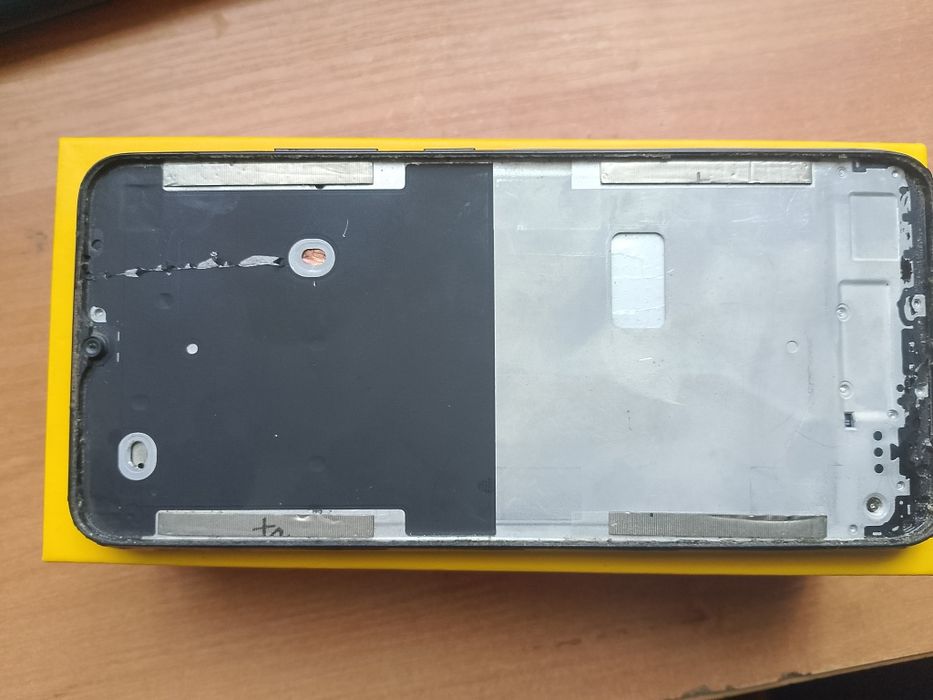 Realme narzo 30А уважно читайте опис