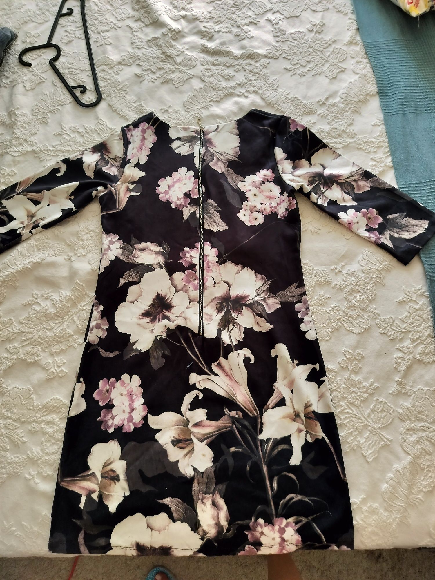 Vestido com padrão flores