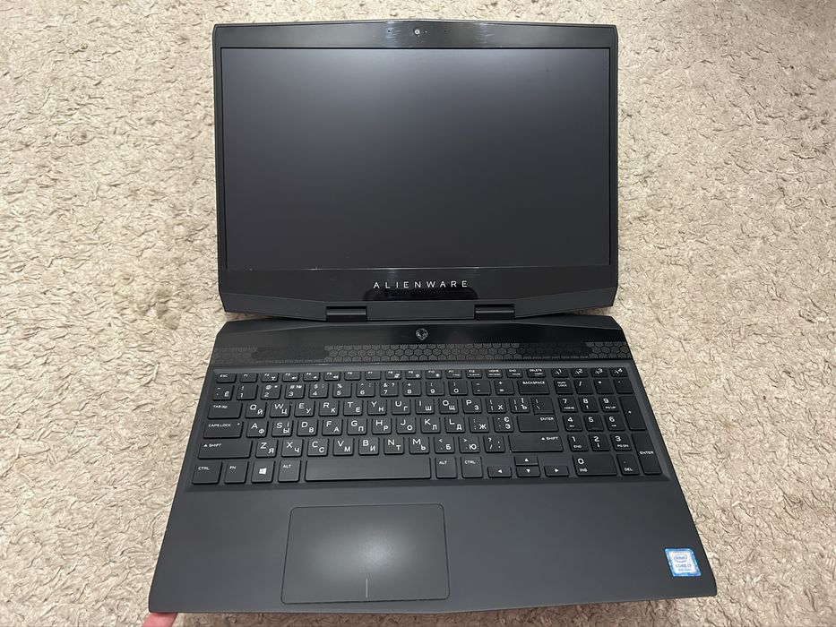 Ноутбук Alienware M15