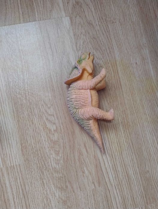 Набір динозаврів павуки крокодил 16 резинові тверді м'які