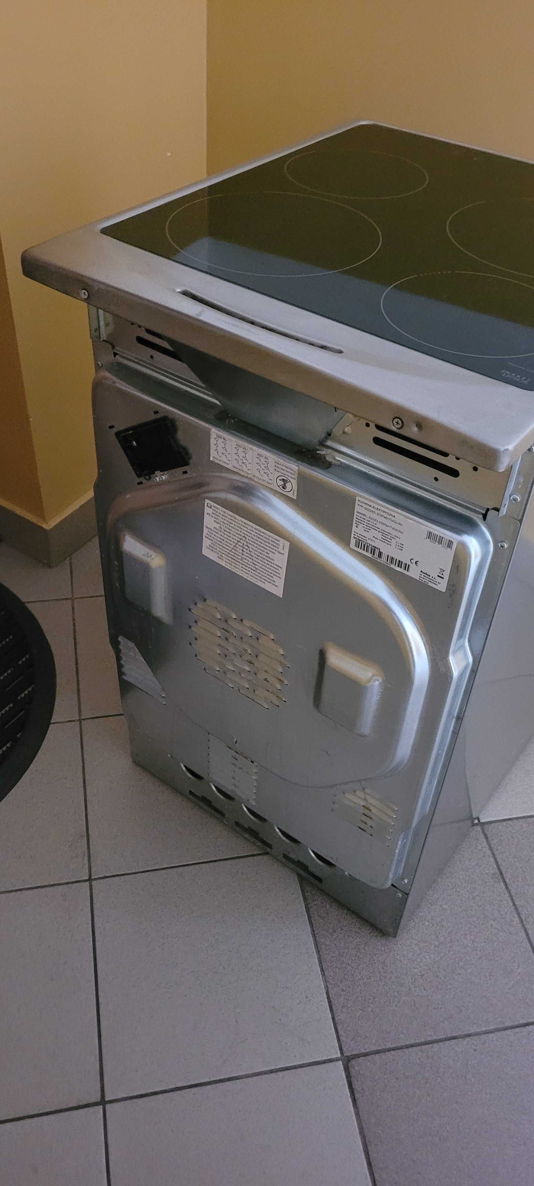 Piec elektryczny z płytą indukcyjną Amica