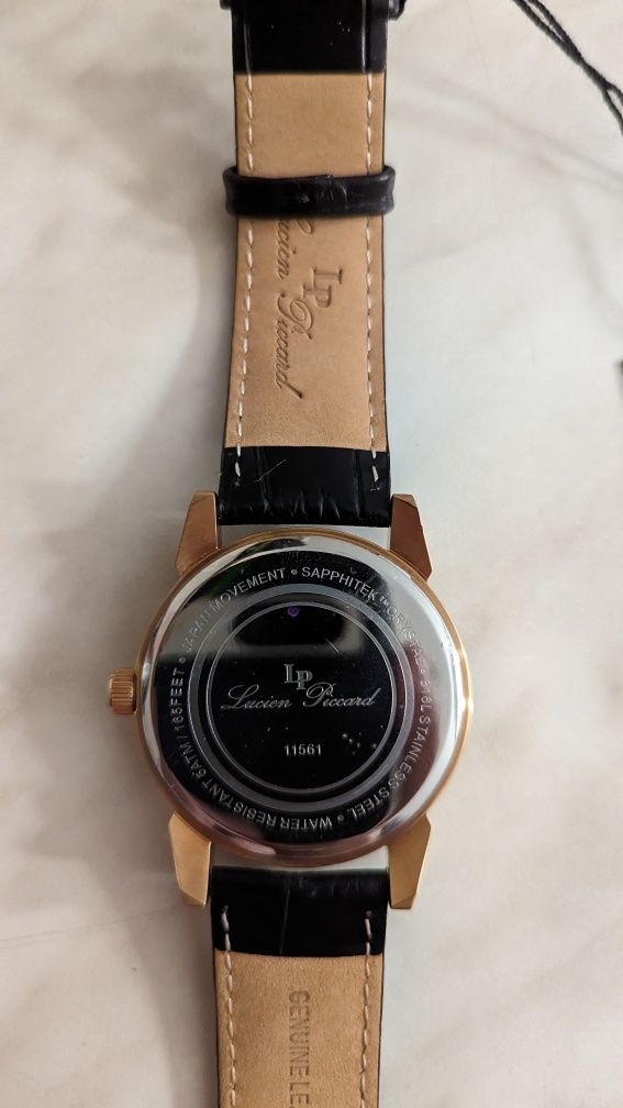 Часы Lucien Piccard, годинник Япония