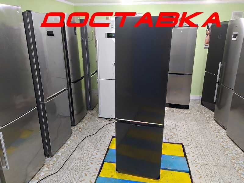Холодильник SHARP SJBA-05DMXBE-EU з морозильною камерою