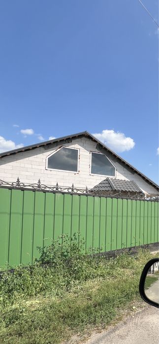 Продам 2 пластикові вікна (однакові), на горище чи другий поверх.