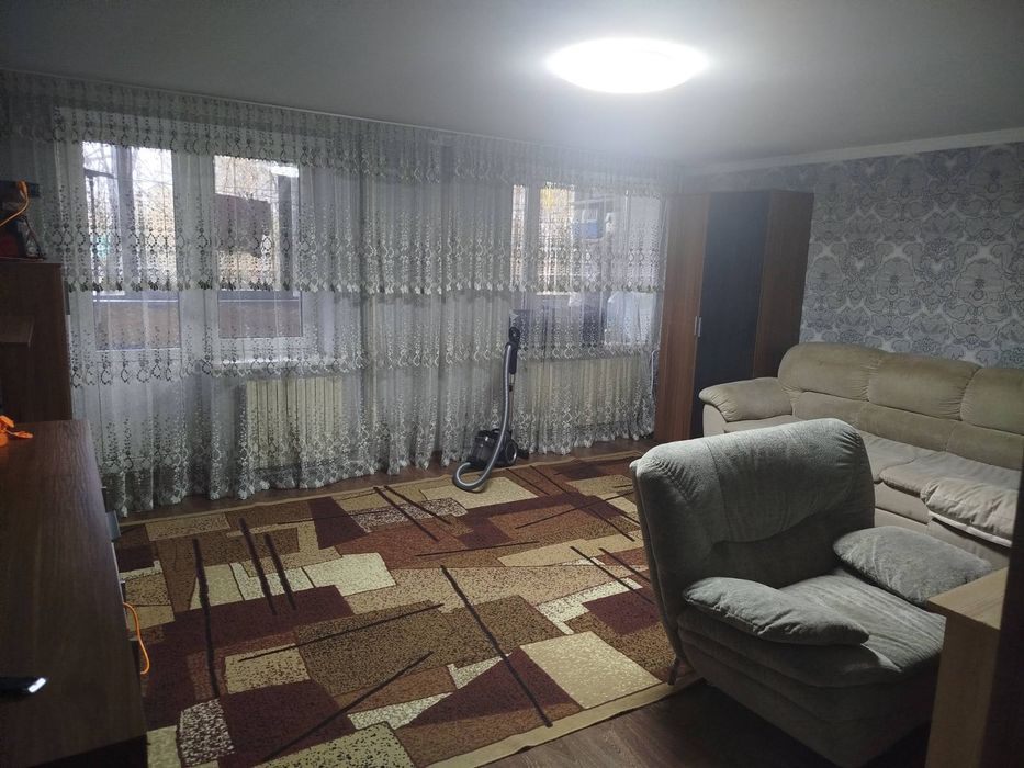 Продам 4-х комнатную квартиру в девятиэтажном доме на ПЗТО