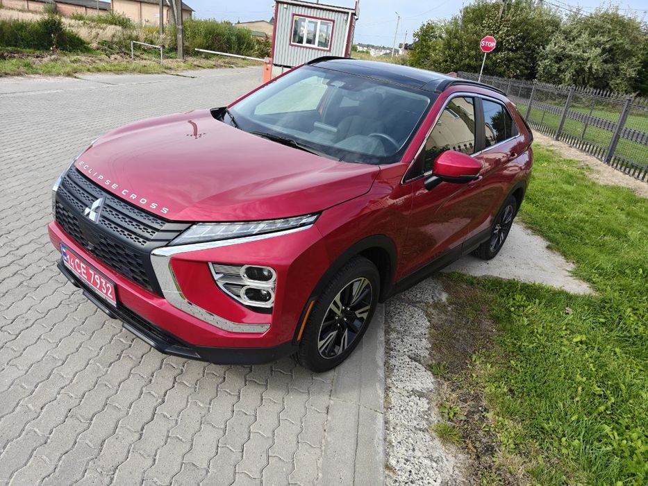 Mitsubishi eclipse cross 23-го року