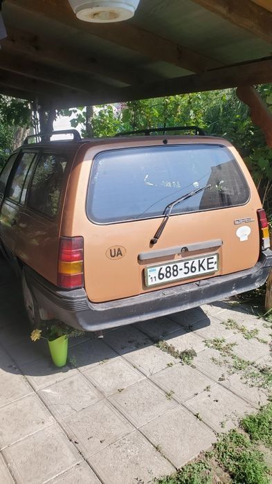 Продаю опель кадет караван з київскими номерами