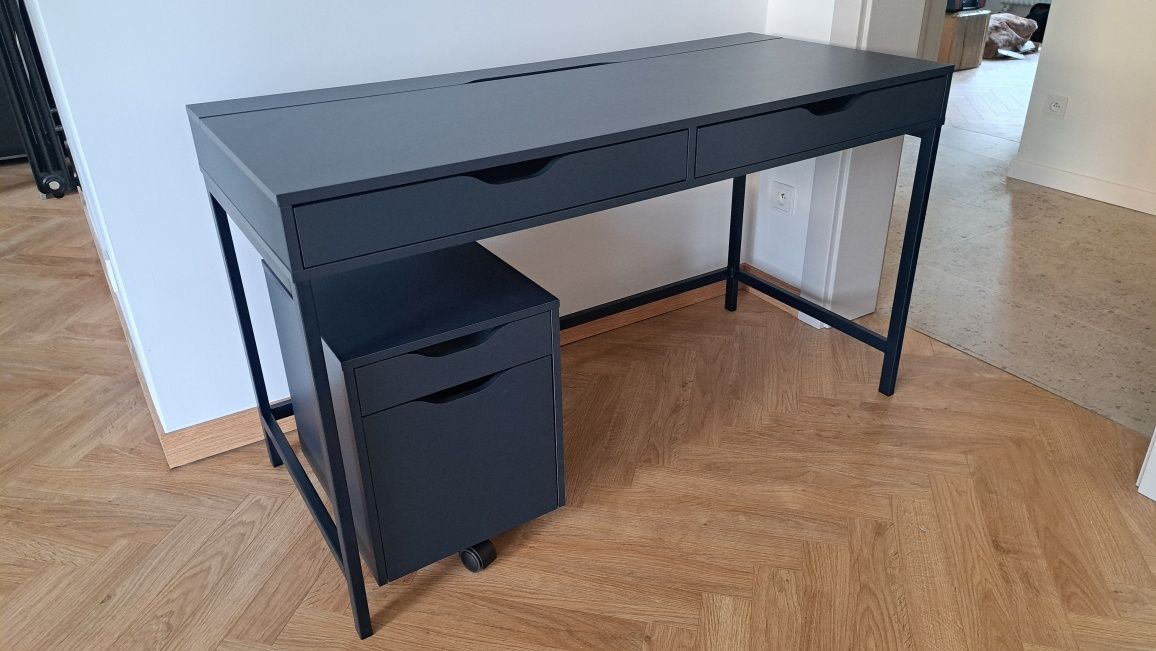 Biurko Ikea Alex z komodą