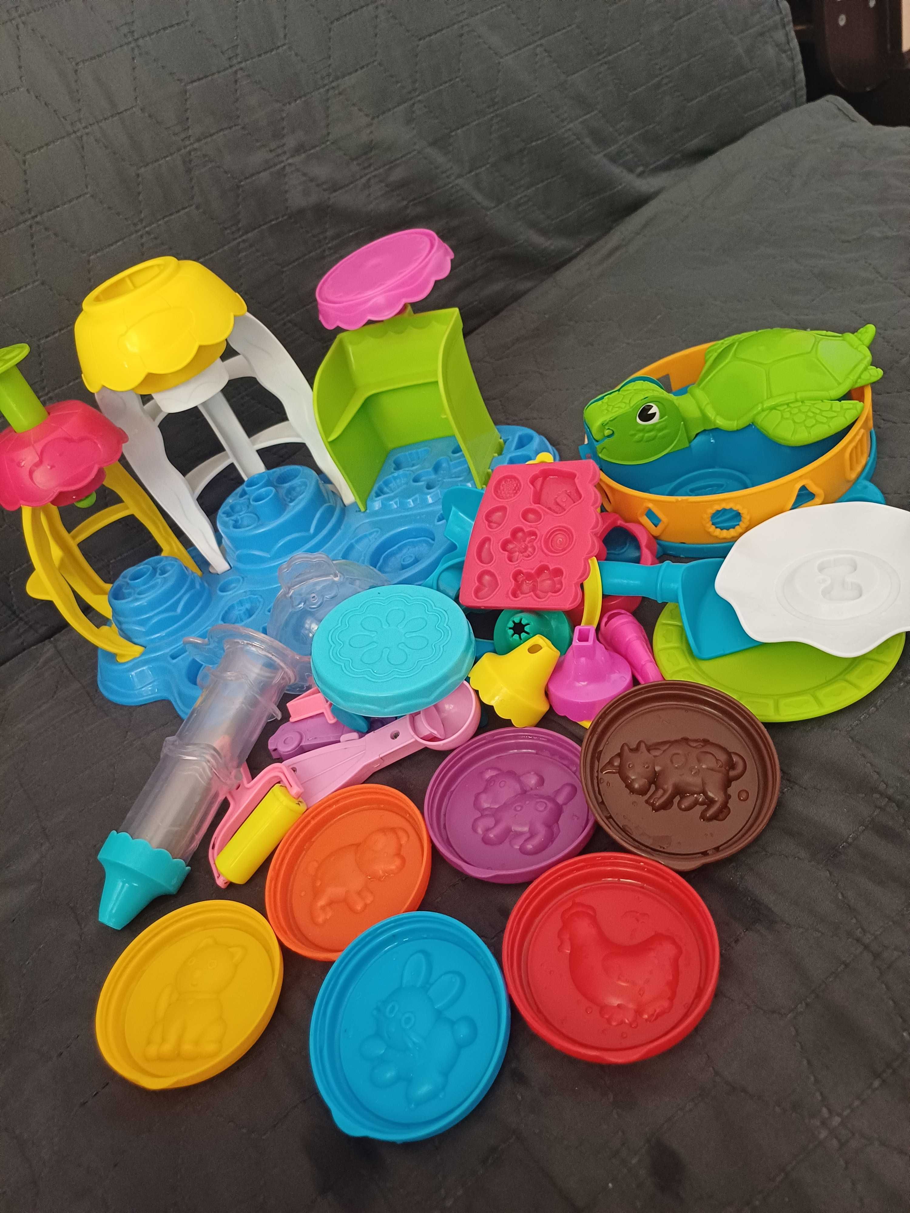 Набір Play Doh фабрика десертів цукерок черепаха формочки