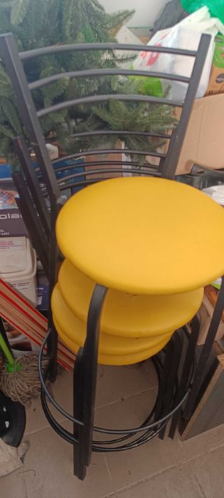 Стільці барні жовті