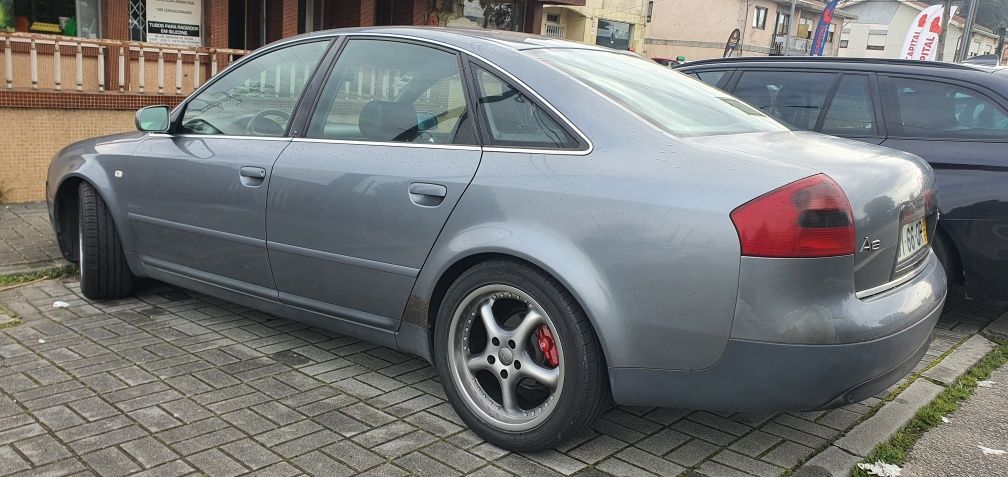 Audi A6 2.5TDI 150cv poucos km