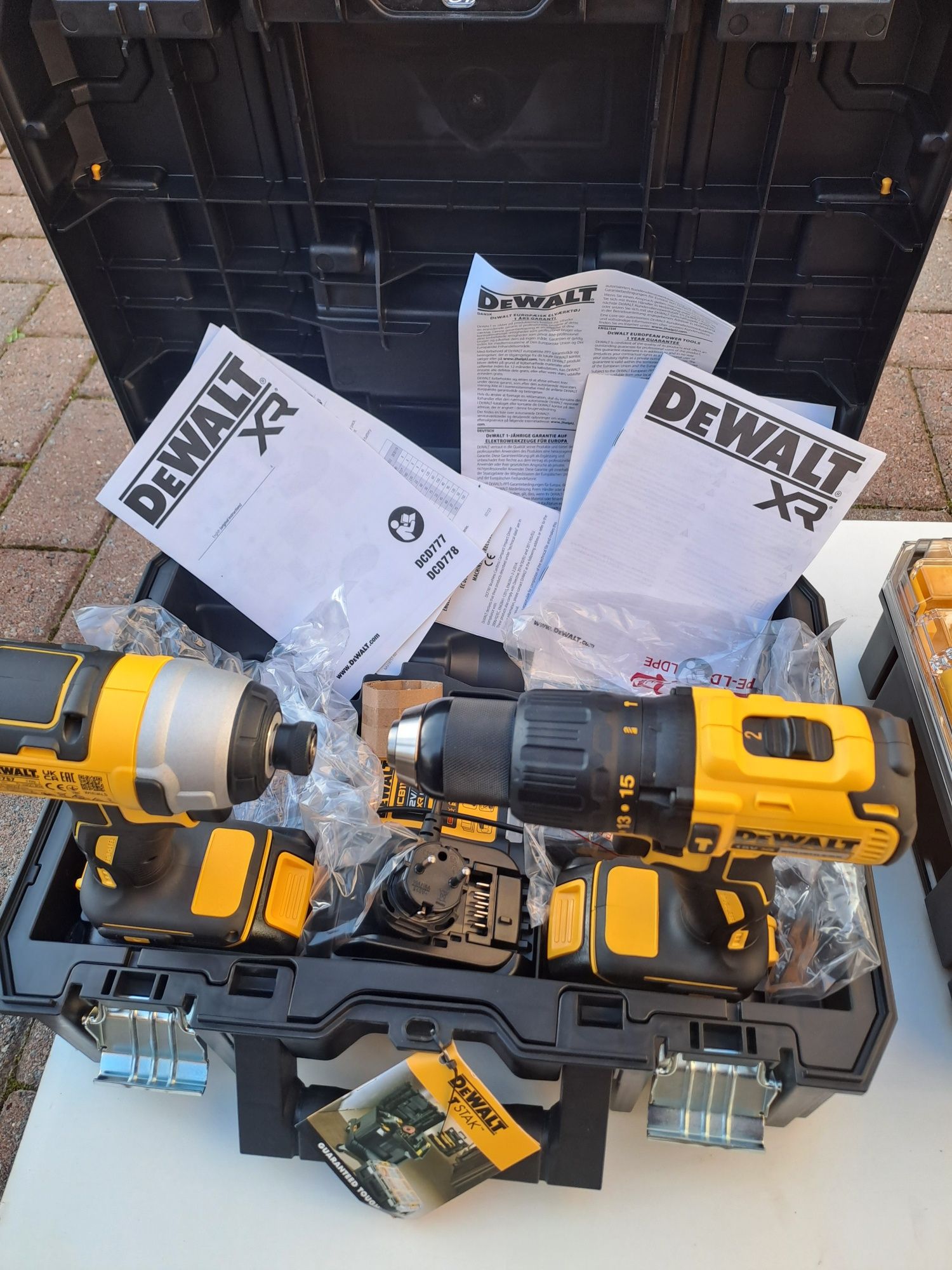 Zestaw  Dewalt 18v