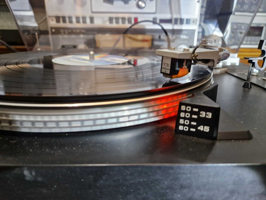 Hitachi PS48 Gramofon Kolekcja