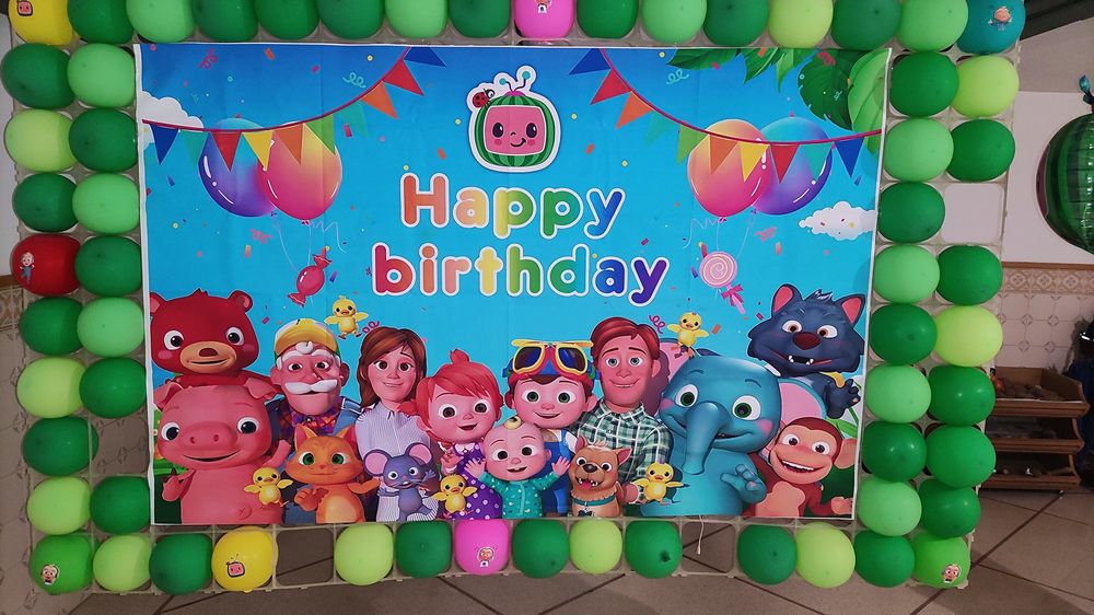 Tela em tecido Cocomelon