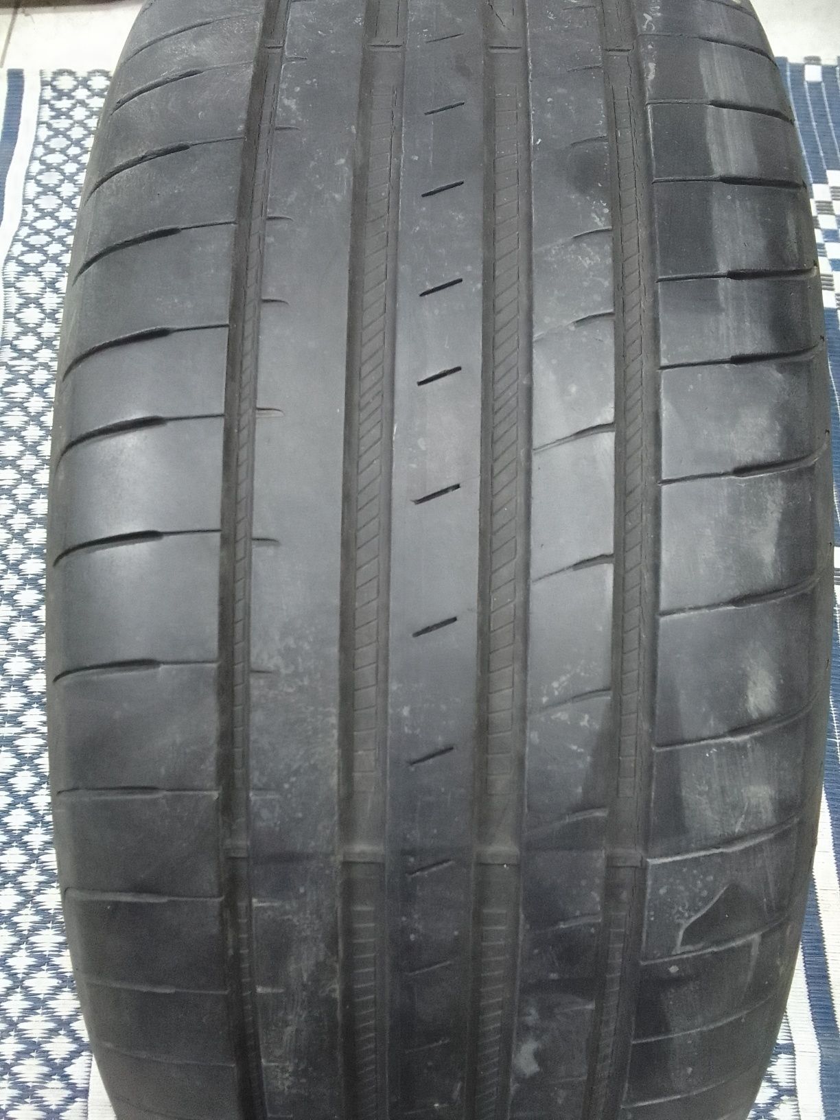 Opona letnia 245/45r18 GOODYEAR 2019r