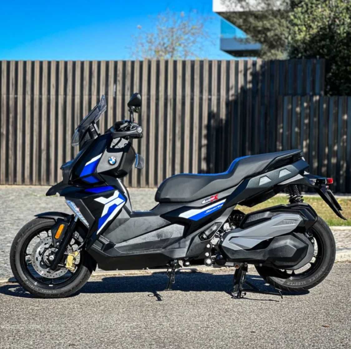 BMW C400X Connectivity como nova