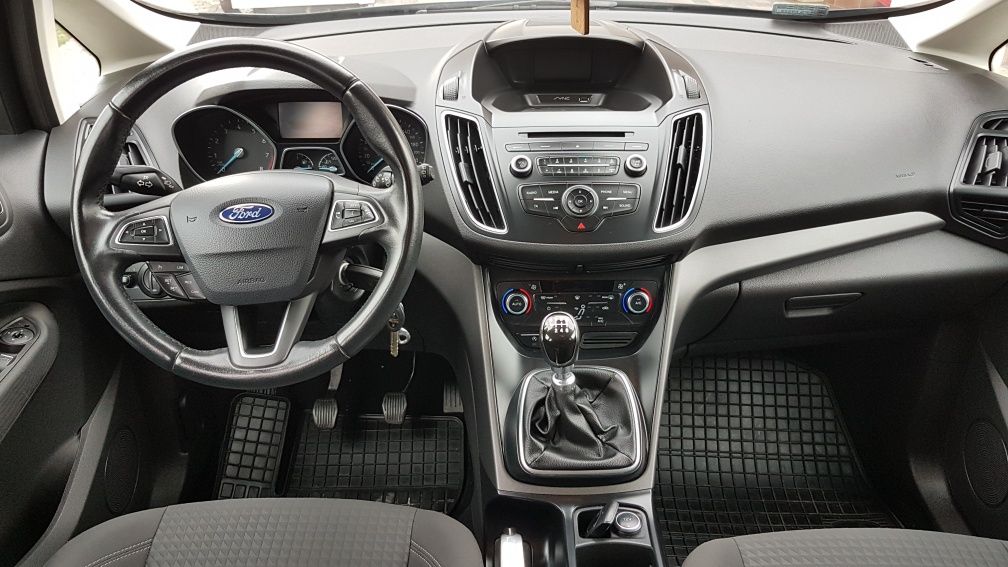 Ford c-max grand