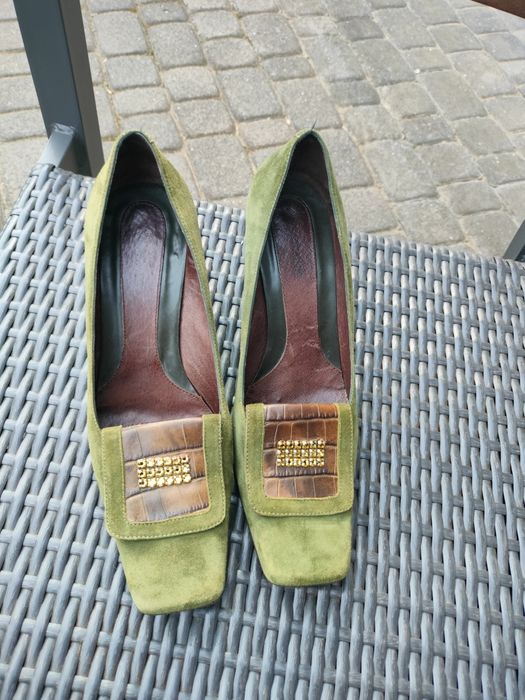 Zielone czółenka rozmiar 38