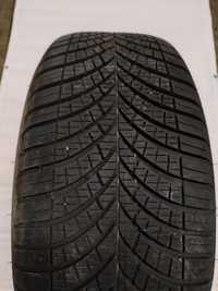 Opona wielosezonowa Goodyear Vector 4seasons 235/55 R17