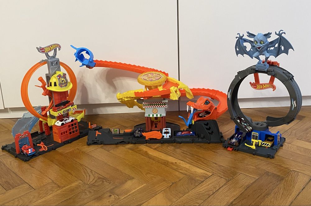 Трек хотвілс пожежна, атака кобри, кажан