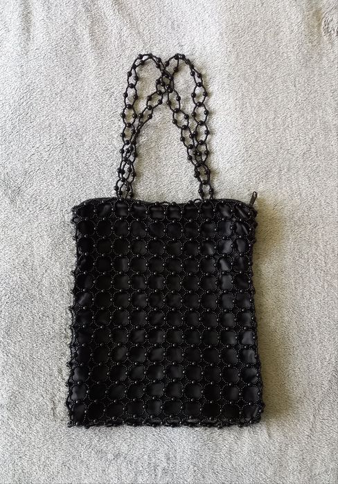Сумка из чёрных бусин
