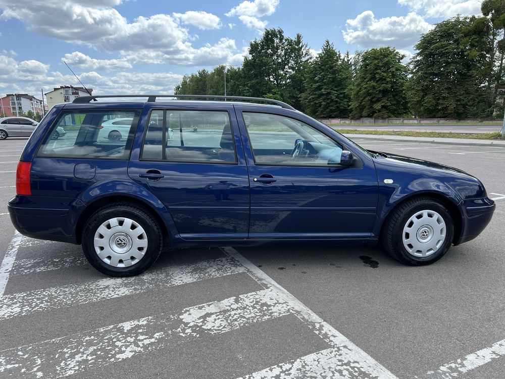 Продам VW BORA GOLF 1.6 mpi