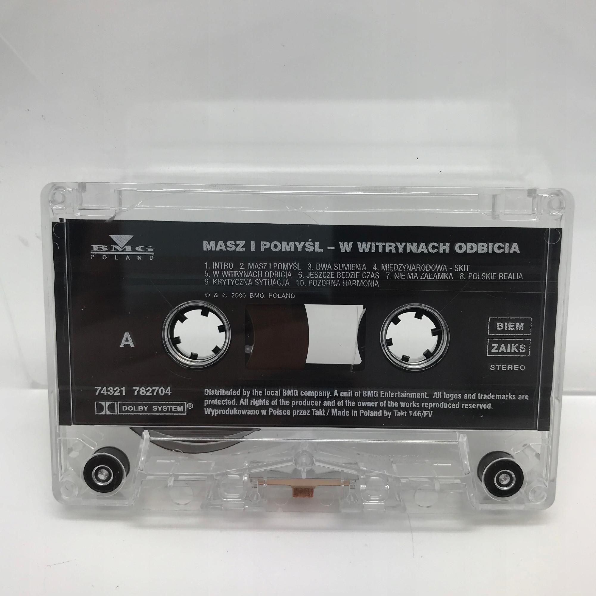 kaseta - masz i pomyśl - w witrynach odbicia