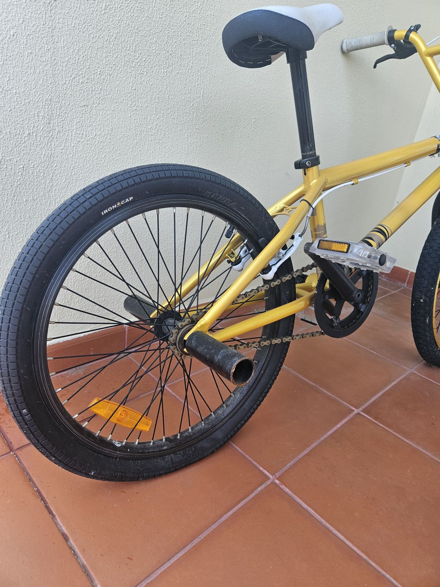 Bicicleta bmx five