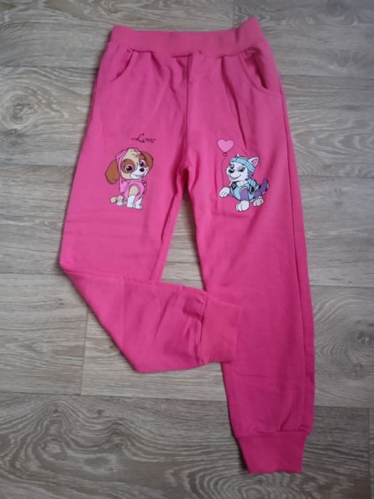 Spodnie 116-122 dresy psi patrol
